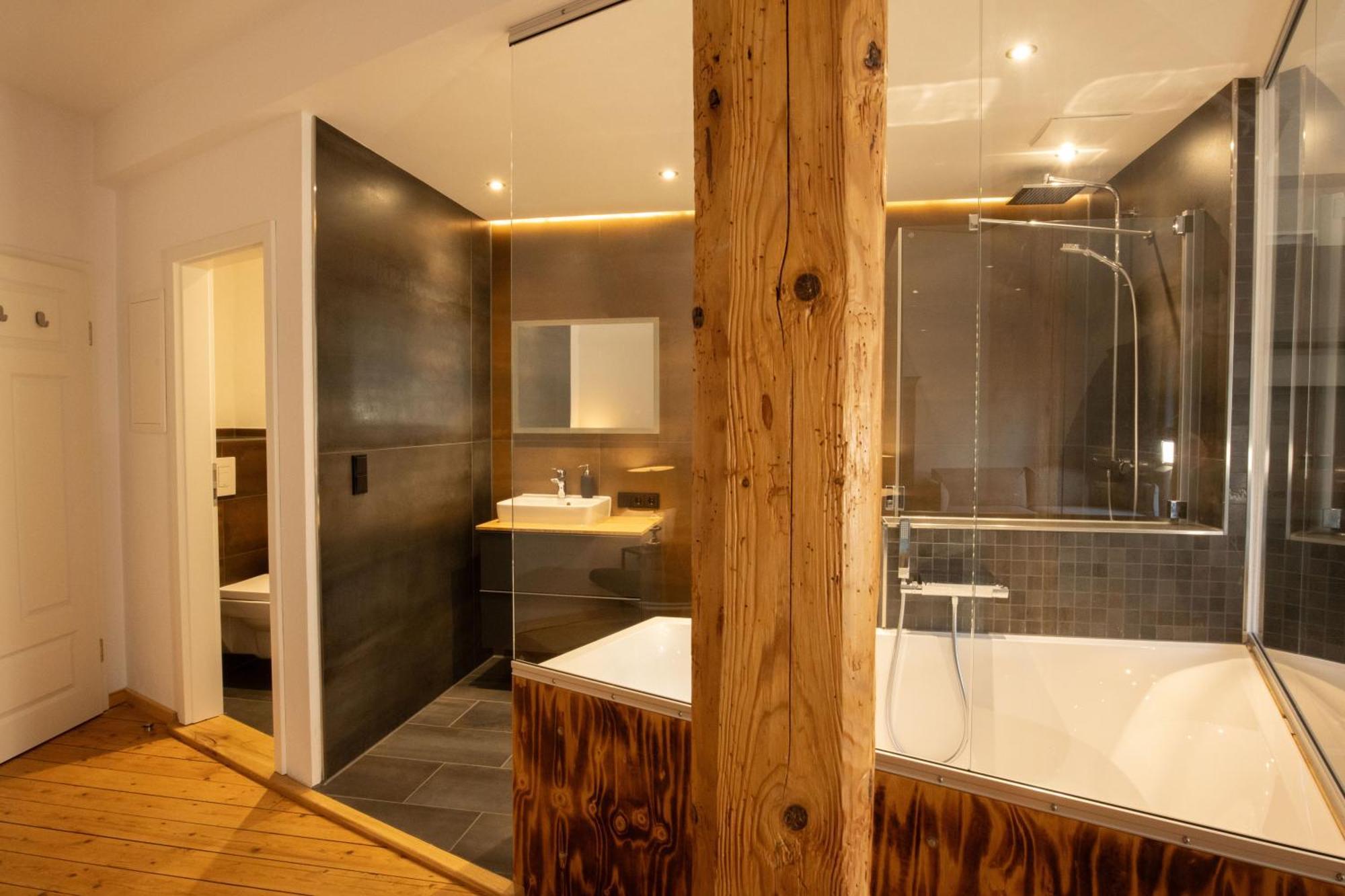 Loft Apartment Mit Grosser Badewanne B Mugeln Esterno foto