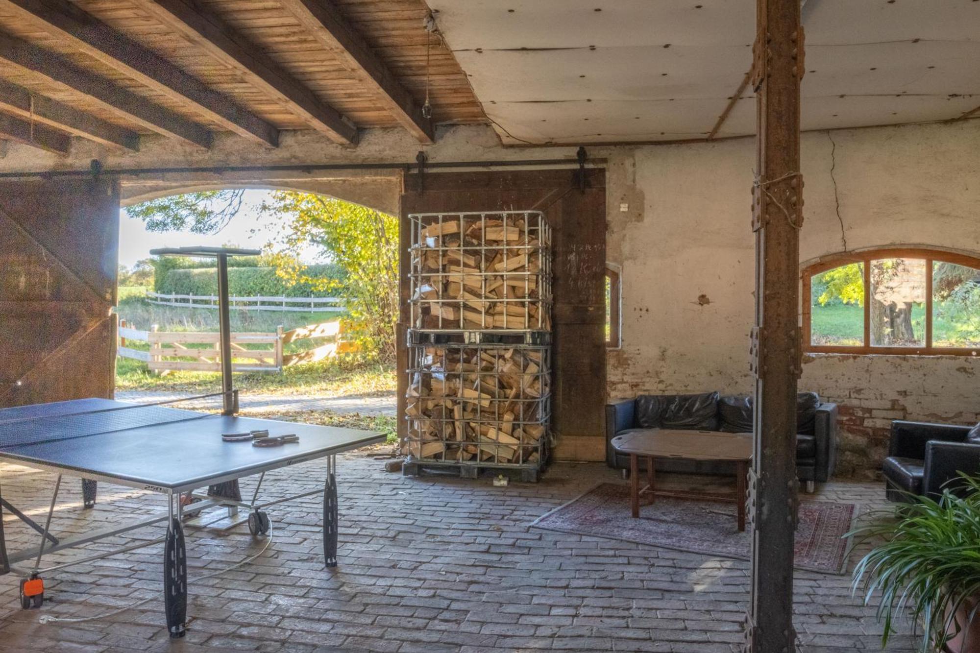 Loft Apartment Mit Grosser Badewanne B Mugeln Esterno foto
